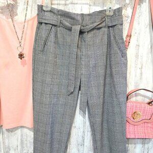Zara Women's Plaid Trousers Dress Pants Size Small Black White Pull On Cuffs